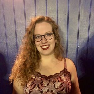 Meet your Posher, Julianna